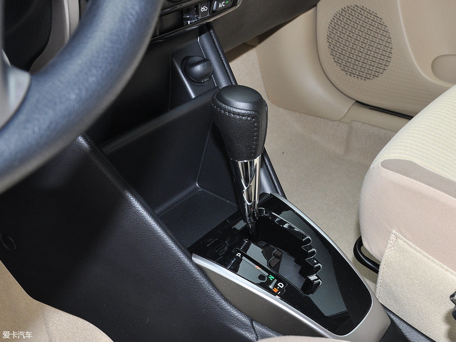 2017YARiS L  1.5G CVTńӰ