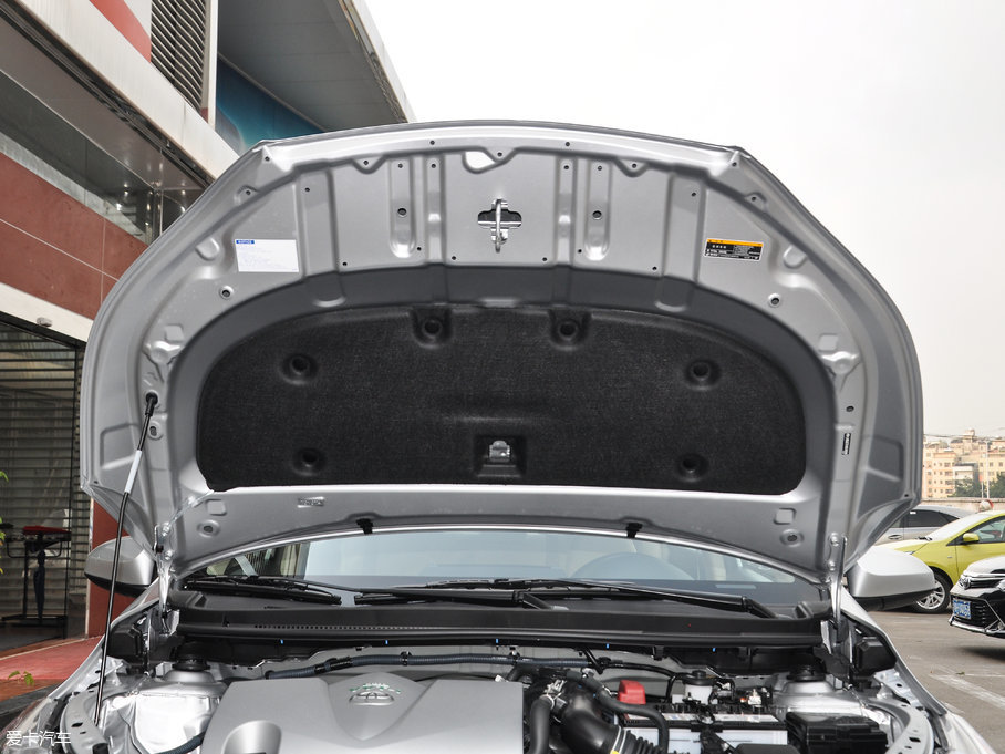 2017YARiS L  1.5G CVTńӰ