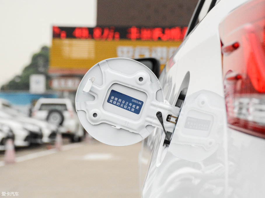 2017YARiS L  1.5G CVTńӰ