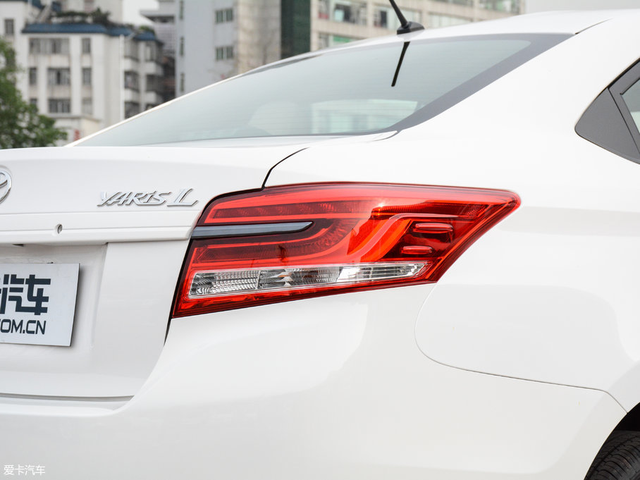 2017YARiS L  1.5G CVTńӰ