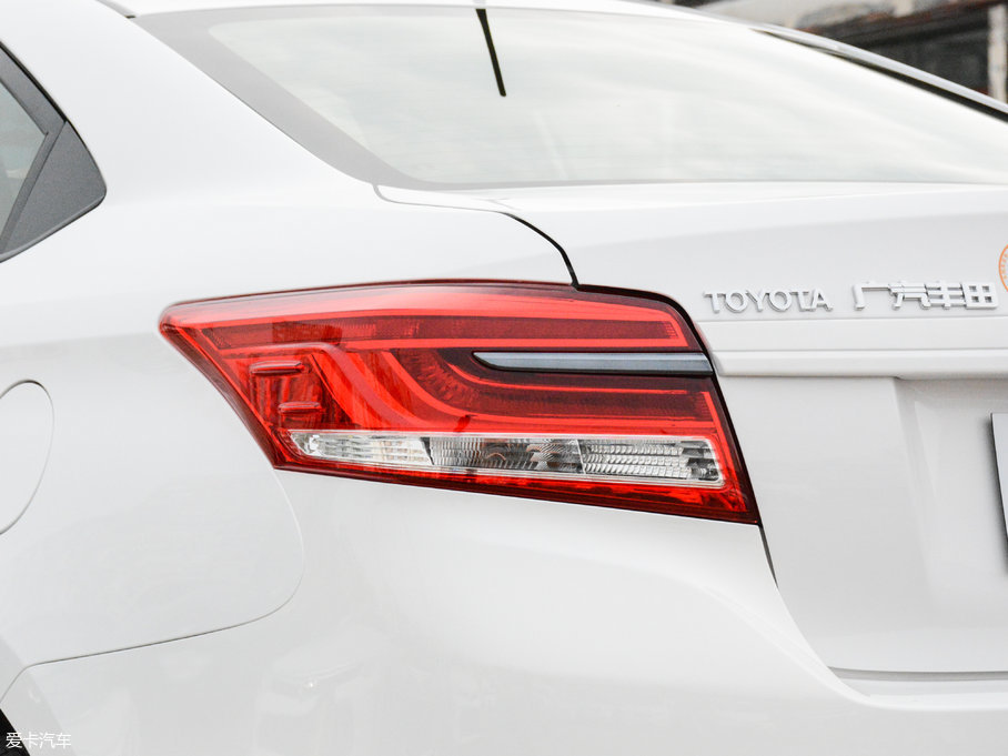 2017YARiS L  1.5G CVTńӰ