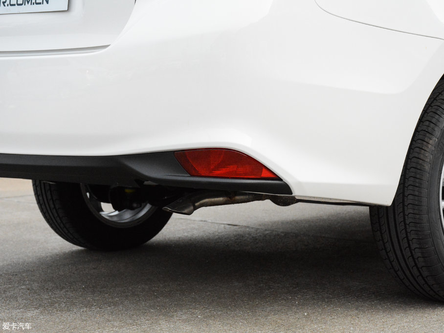 2017YARiS L  1.5G CVTńӰ