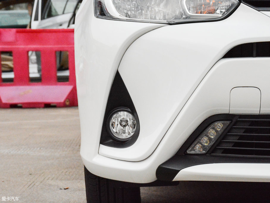 2017YARiS L  1.5G CVTńӰ