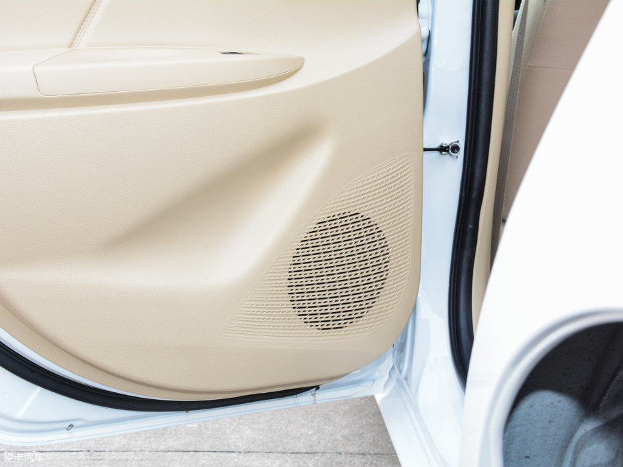 2017YARiS L  1.5G CVTńӰ