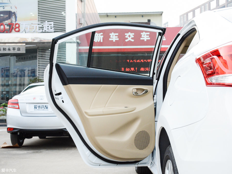 2017YARiS L  1.5G CVTńӰ