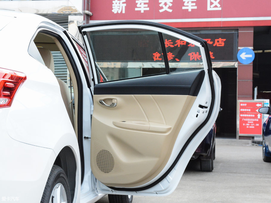 2017YARiS L  1.5G CVTńӰ