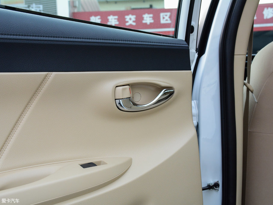 2017YARiS L  1.5G CVTńӰ