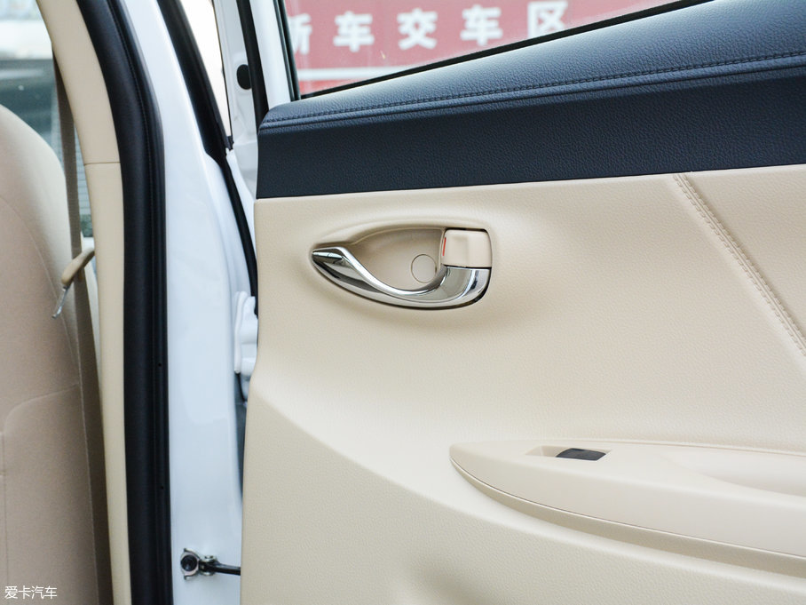 2017YARiS L  1.5G CVTńӰ