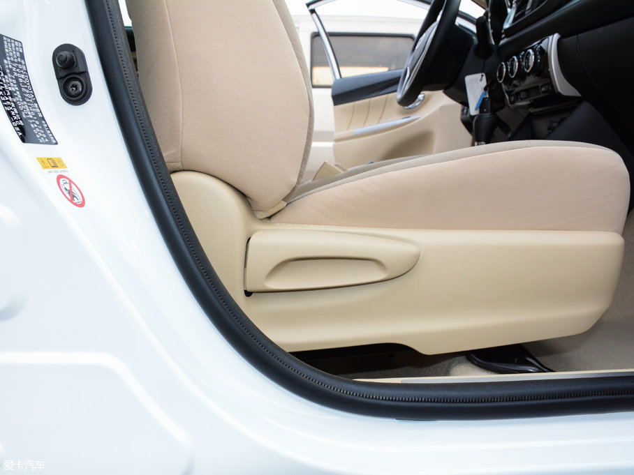 2017YARiS L  1.5G CVTńӰ