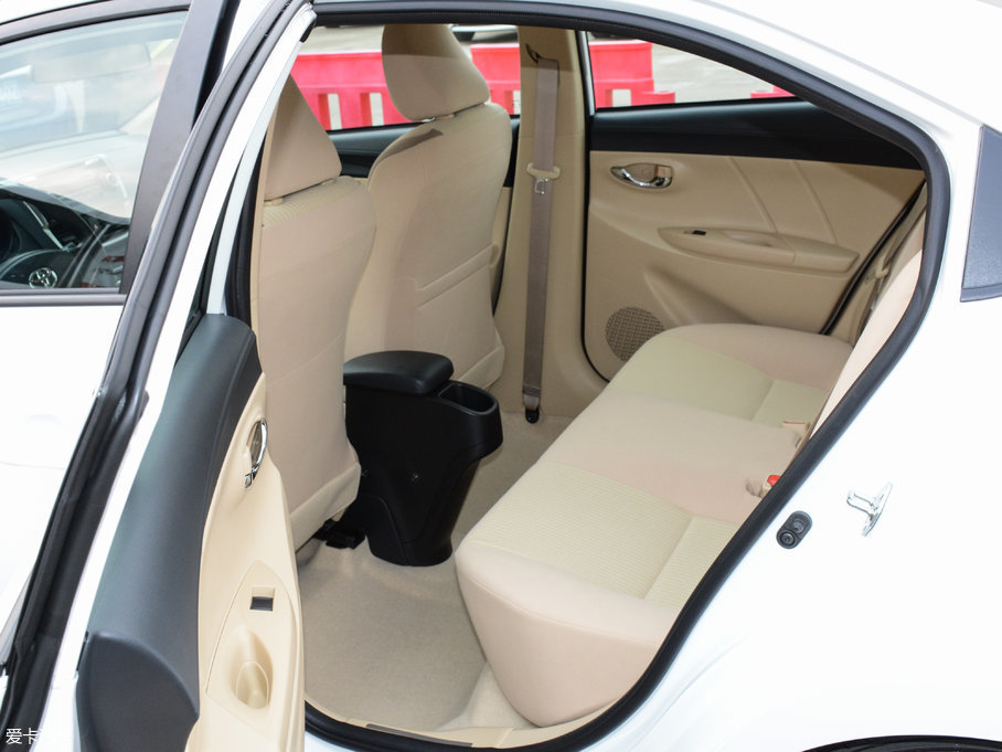 2017YARiS L  1.5G CVTńӰ