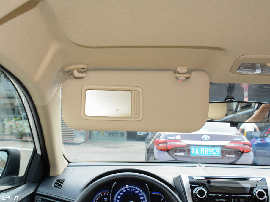 2017YARiS L  1.5G CVTńӰ