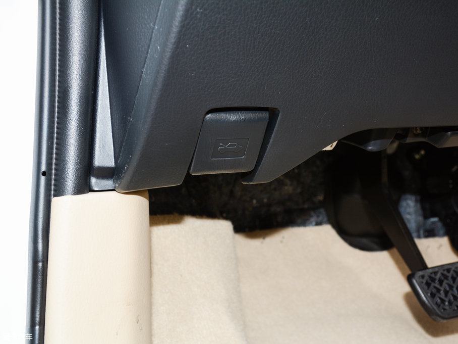 2017YARiS L  1.5G CVTńӰ