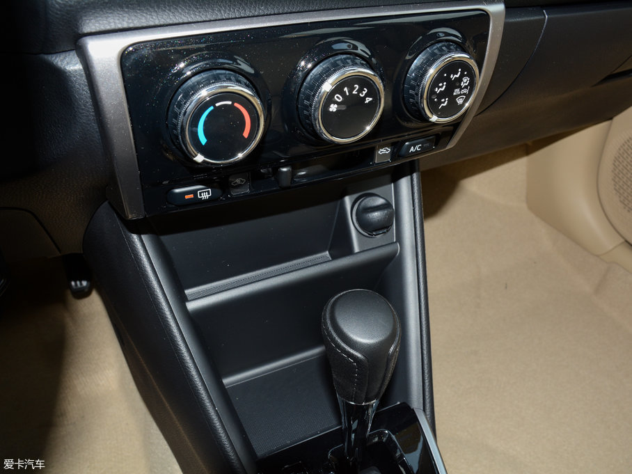 2017YARiS L  1.5G CVTńӰ