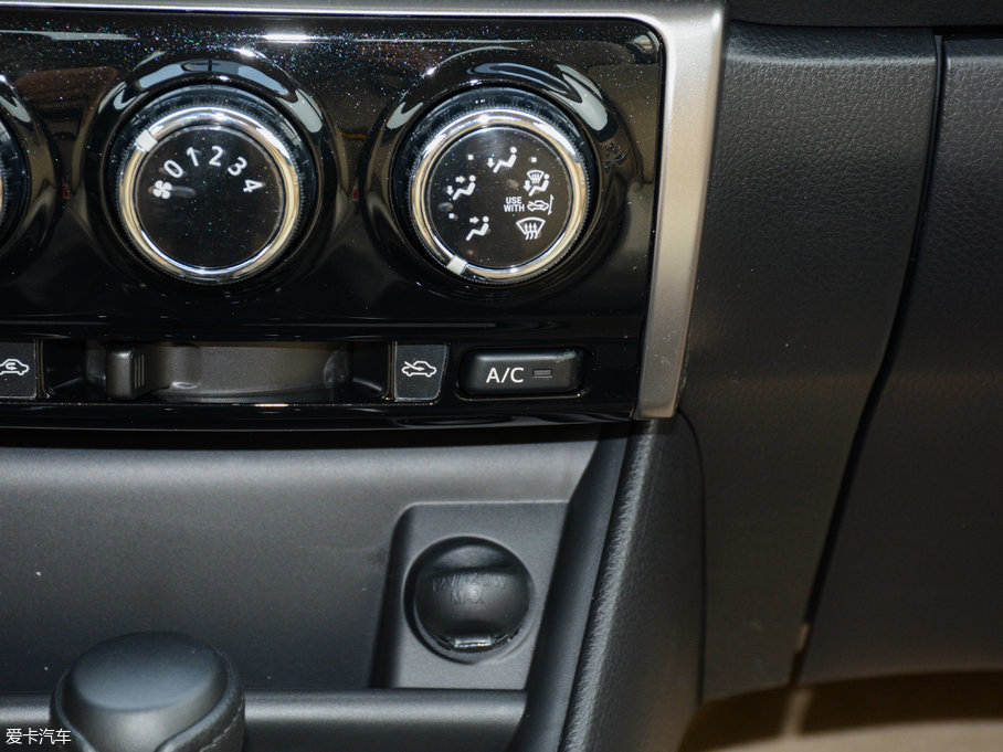 2017YARiS L  1.5G CVTńӰ