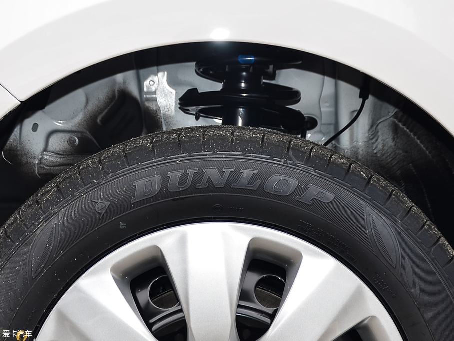 2017YARiS L  1.3E CVTȄӰ