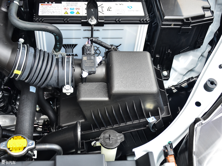 2017YARiS L  1.3E CVTȄ(dng)