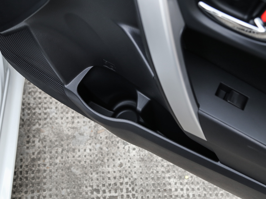 2017p 1.8H GS CVTӢ촰 V