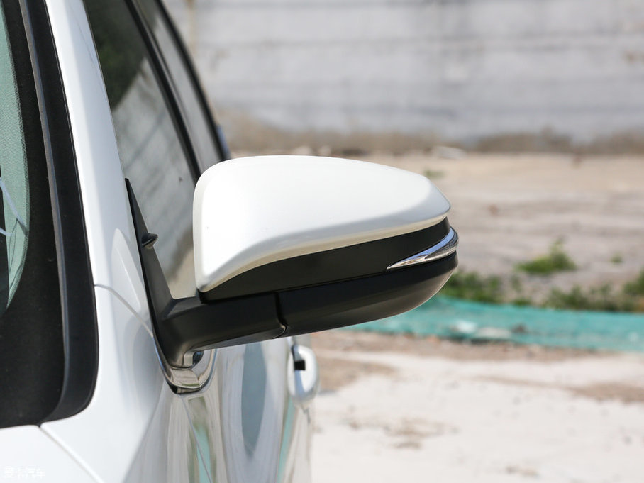 2017hm_(d) 2.0T (q)A