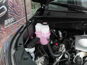 2017款2.0T 七座四驱炫黑限量版 其它