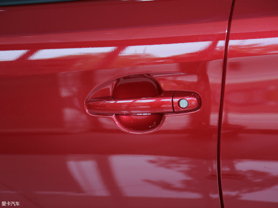 2017YARiS L  1.5E CVT