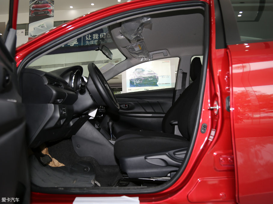 2017YARiS L  1.5E CVT