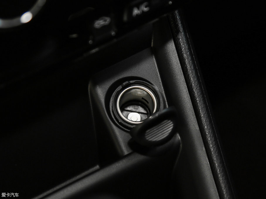 2017YARiS L  1.5G CVT촰