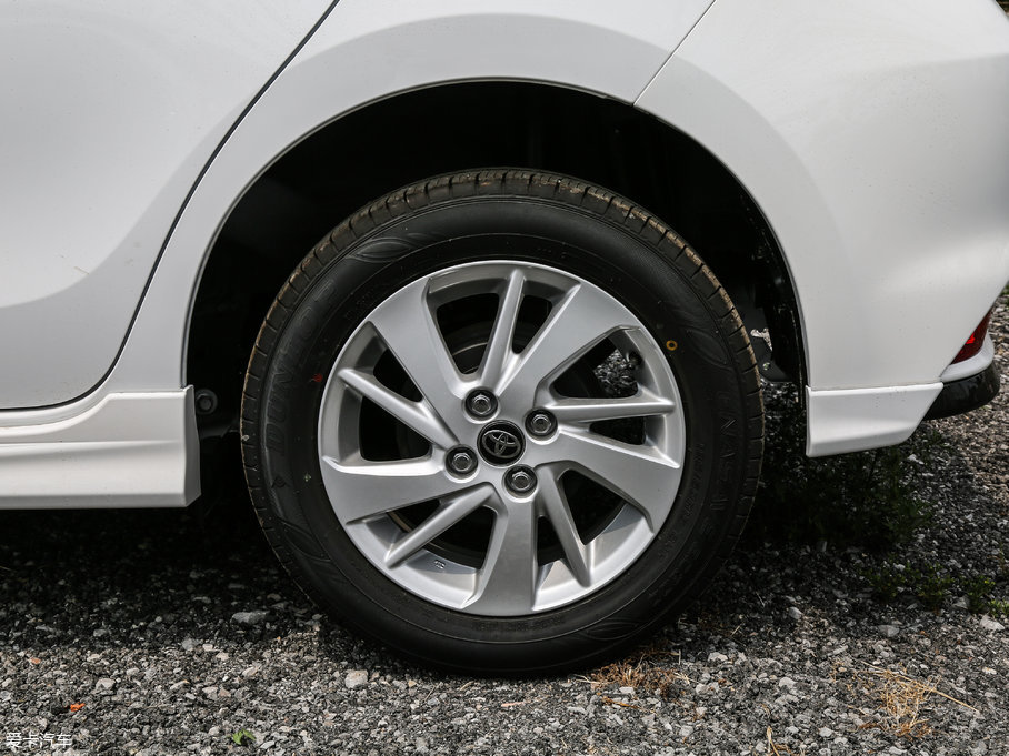 2017YARiS L  1.5G CVT촰