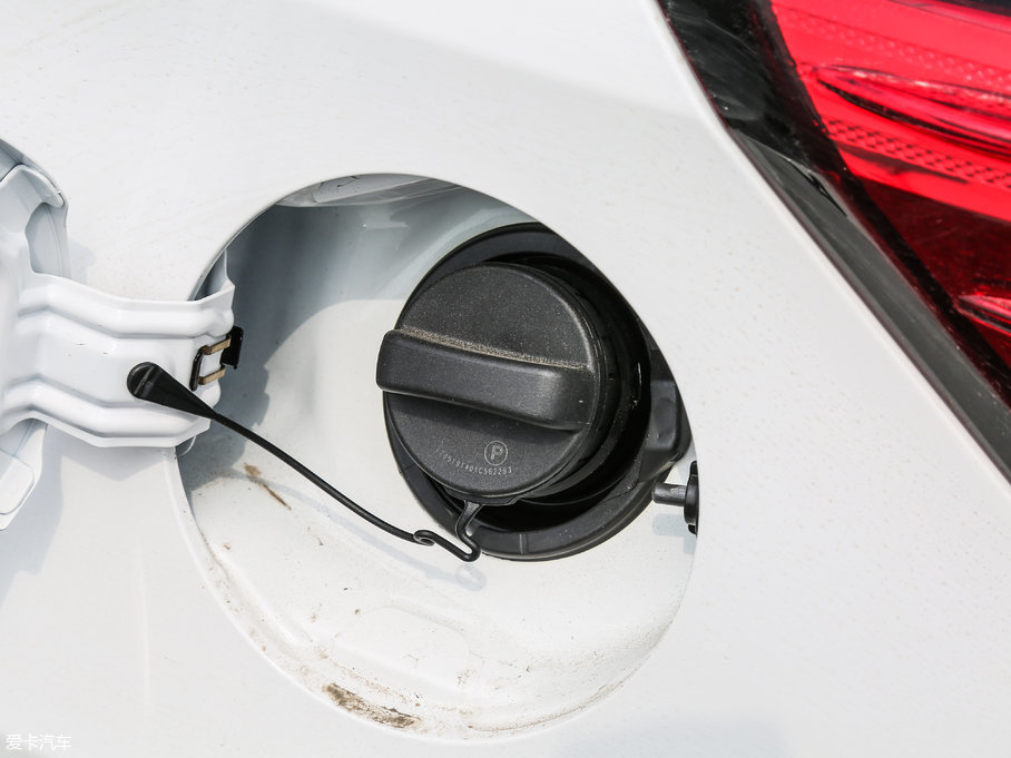 2017YARiS L  1.5G CVT촰