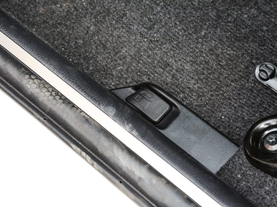 2017YARiS L  1.5G CVT촰