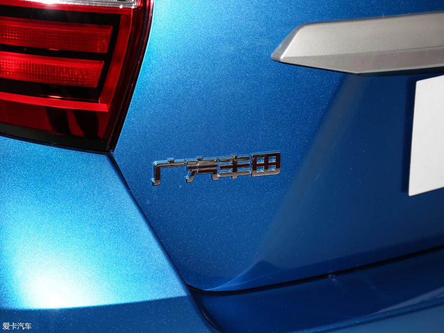 2017YARiS L  1.5E CVT(j)