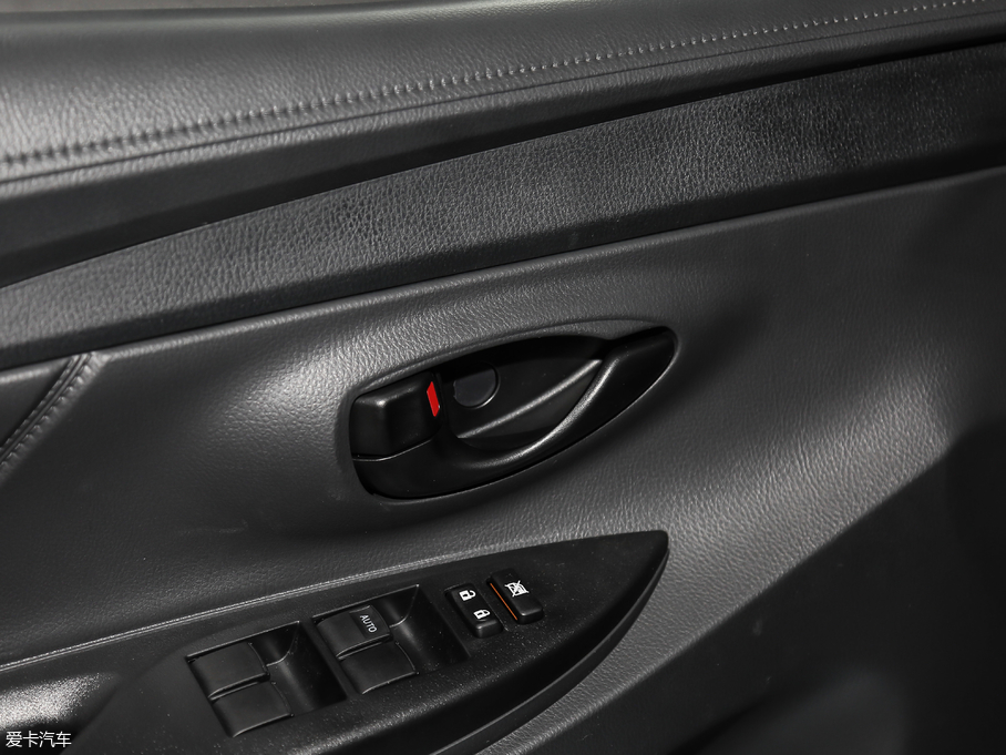 2017YARiS L  1.5E CVT