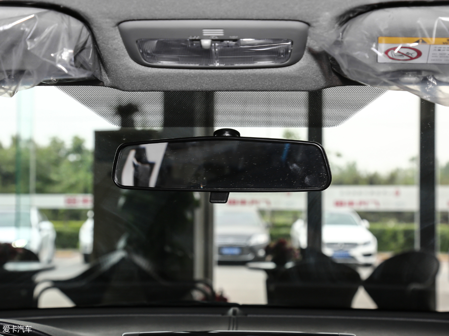 2017YARiS L  1.5E CVT