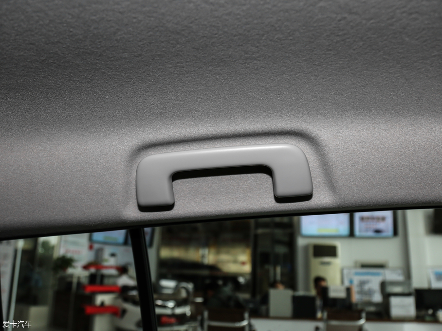 2017YARiS L  1.5E CVT(j)