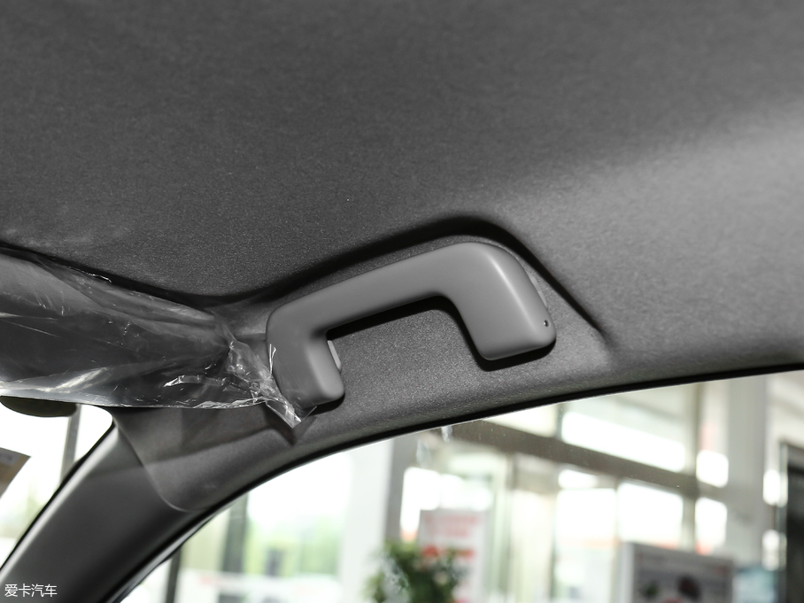 2017YARiS L  1.5E CVT