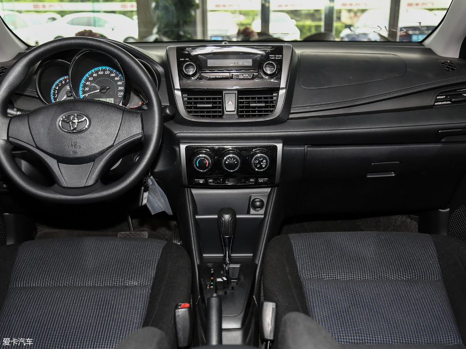 2017YARiS L  1.5E CVT