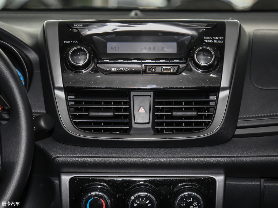 2017YARiS L  1.5E CVT