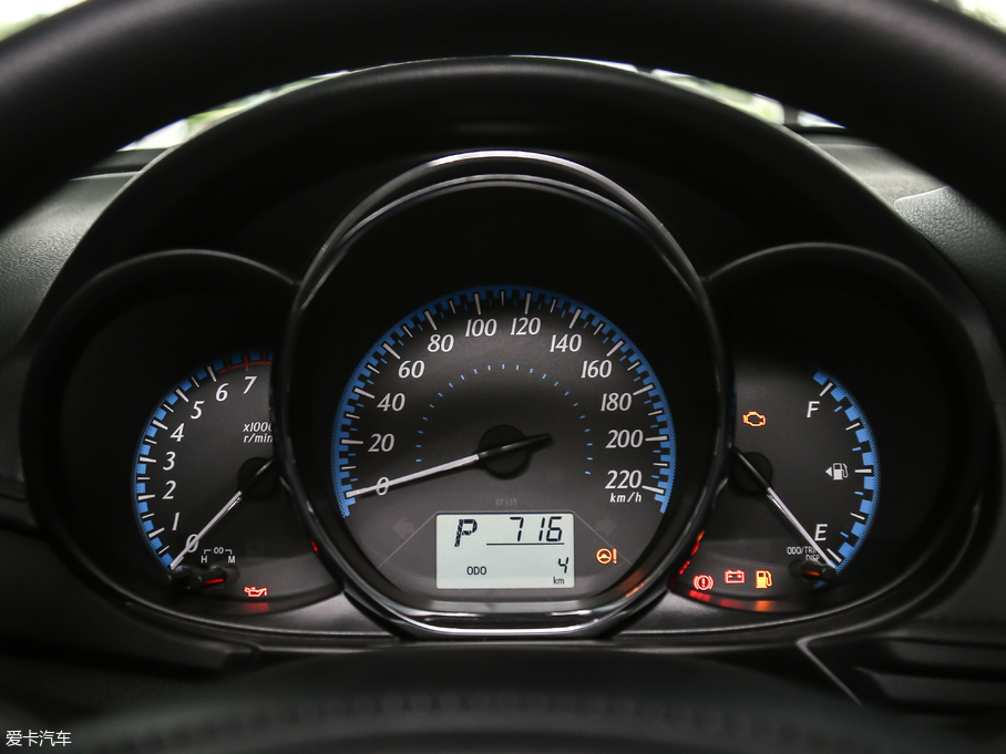 2017YARiS L  1.5E CVT