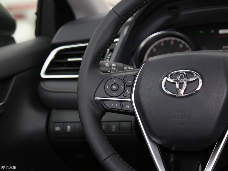 2018��P���� 2.0G ���A��