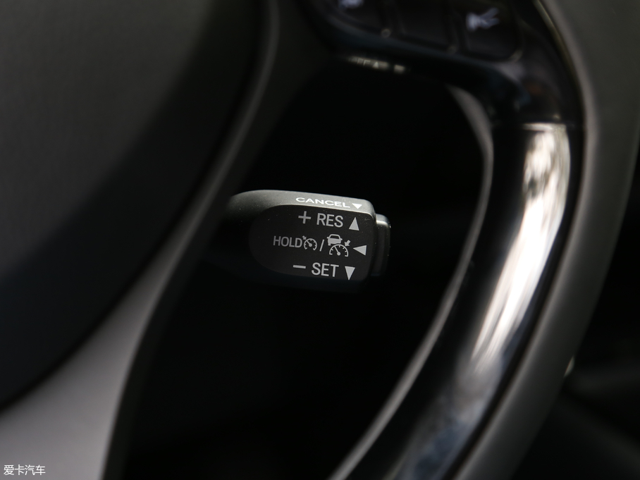 2018SC-HR 2.0L CVTŞ V