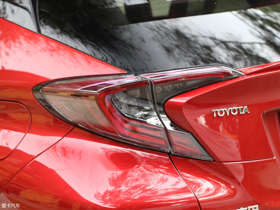 2018SC-HR 2.0L CVTŞ V