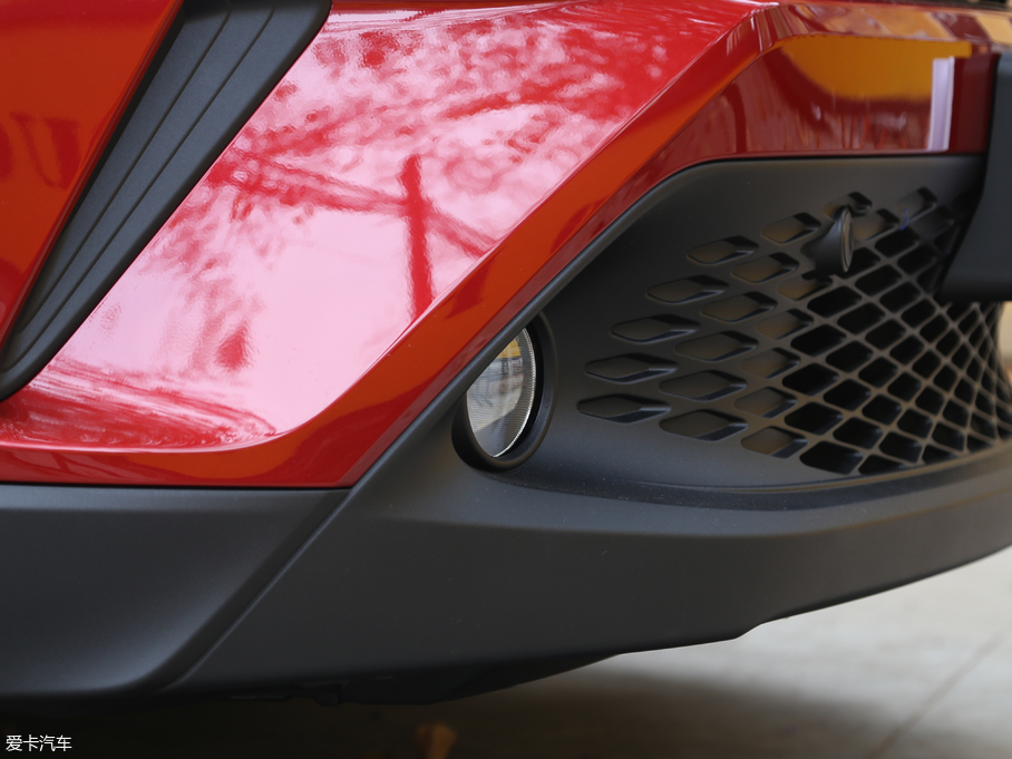 2018SC-HR 2.0L CVTŞ V