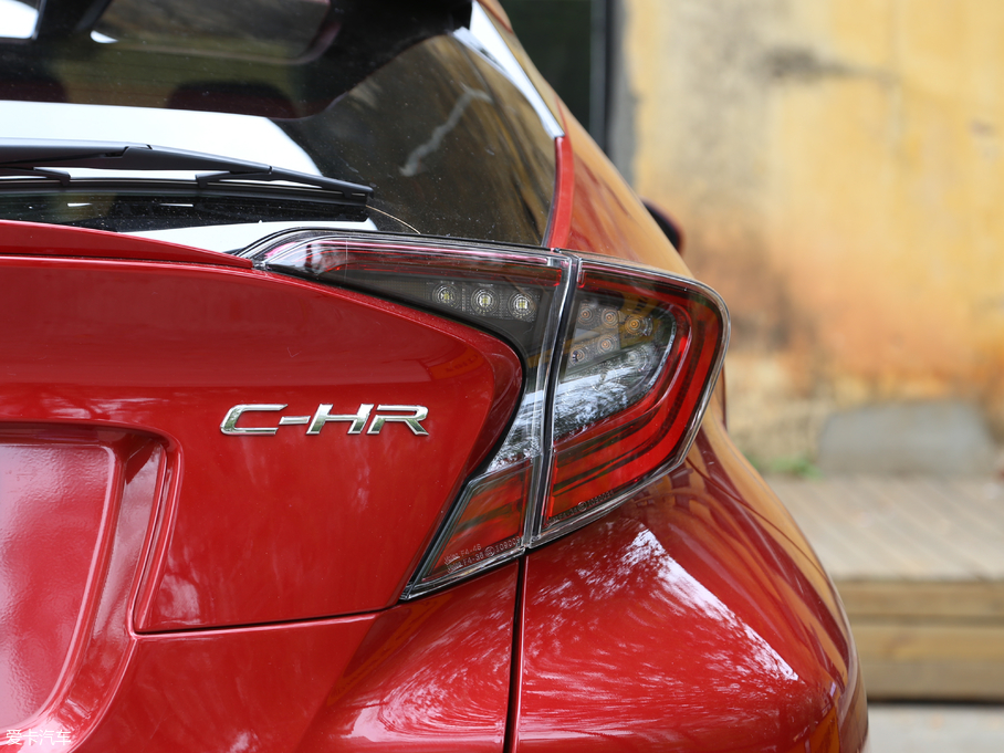 2018SC-HR 2.0L CVTŞ V