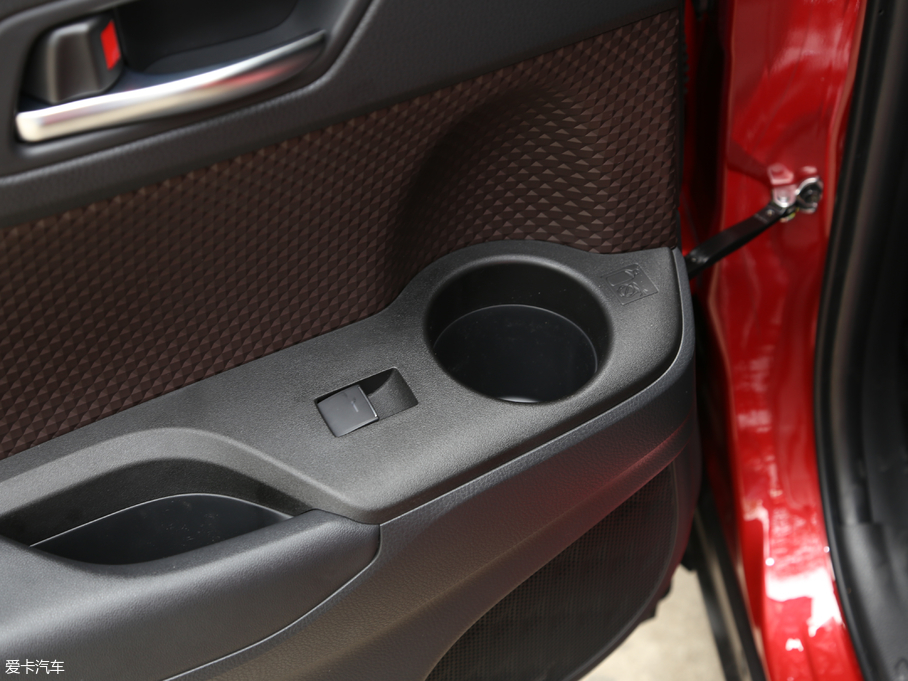 2018SC-HR 2.0L CVTŞ V