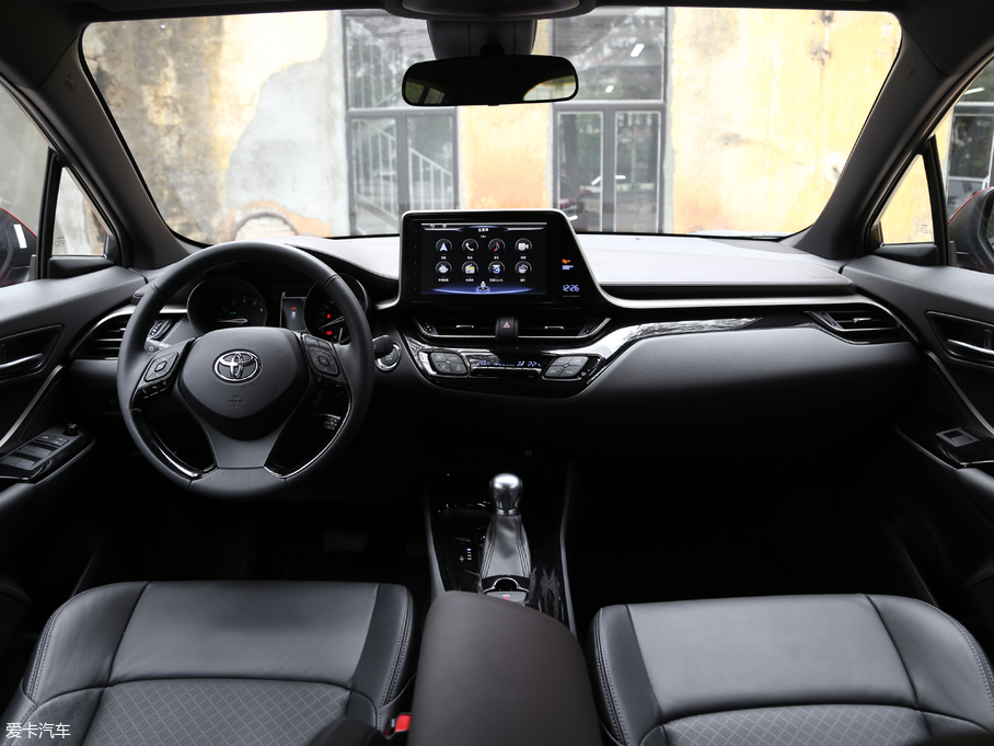 2018SC-HR 2.0L CVTŞ V