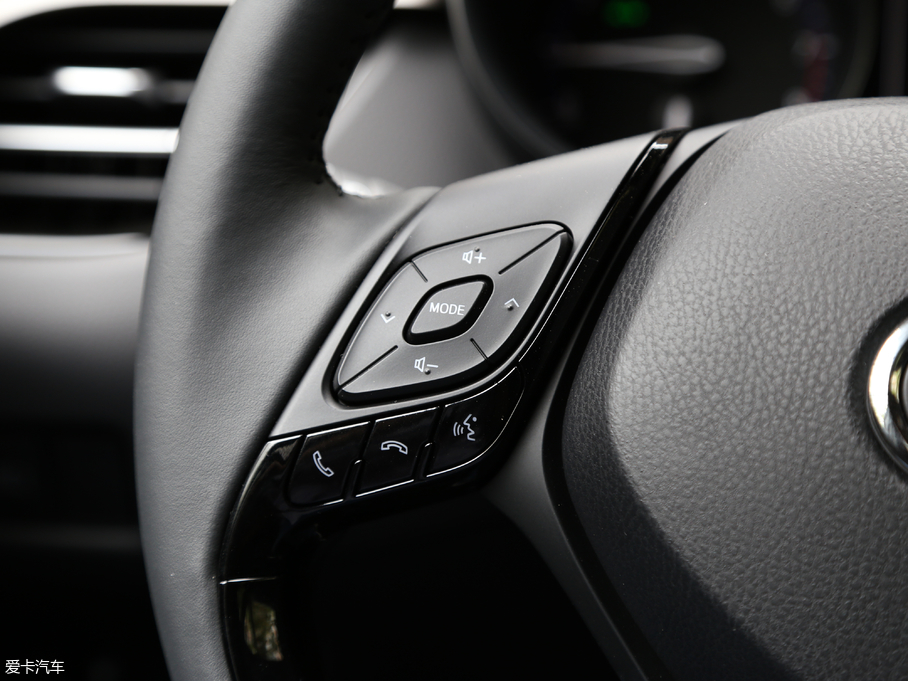 2018SC-HR 2.0L CVTŞ V