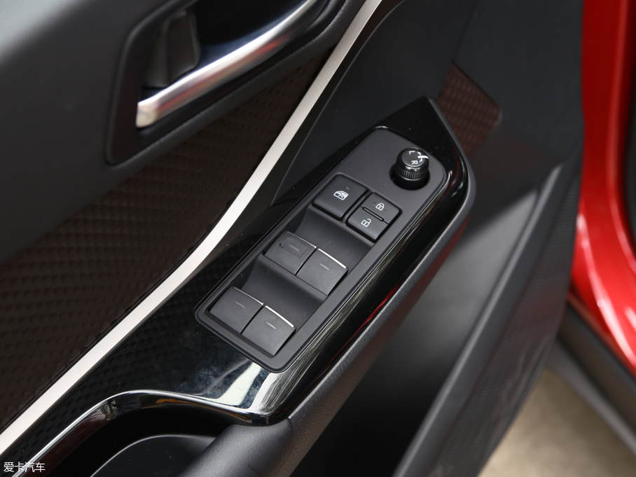 2018SC-HR 2.0L CVTŞ V