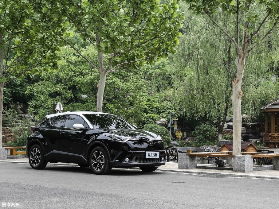 2018SC-HR 2.0L CVTŞ V