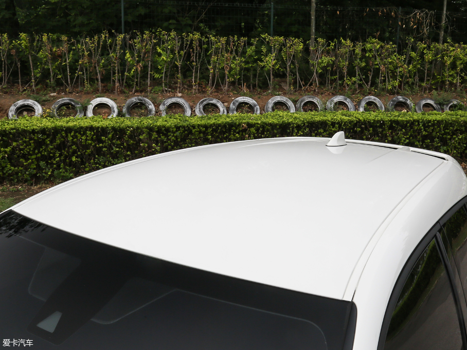 2018SC-HR 2.0L CVTŞ V