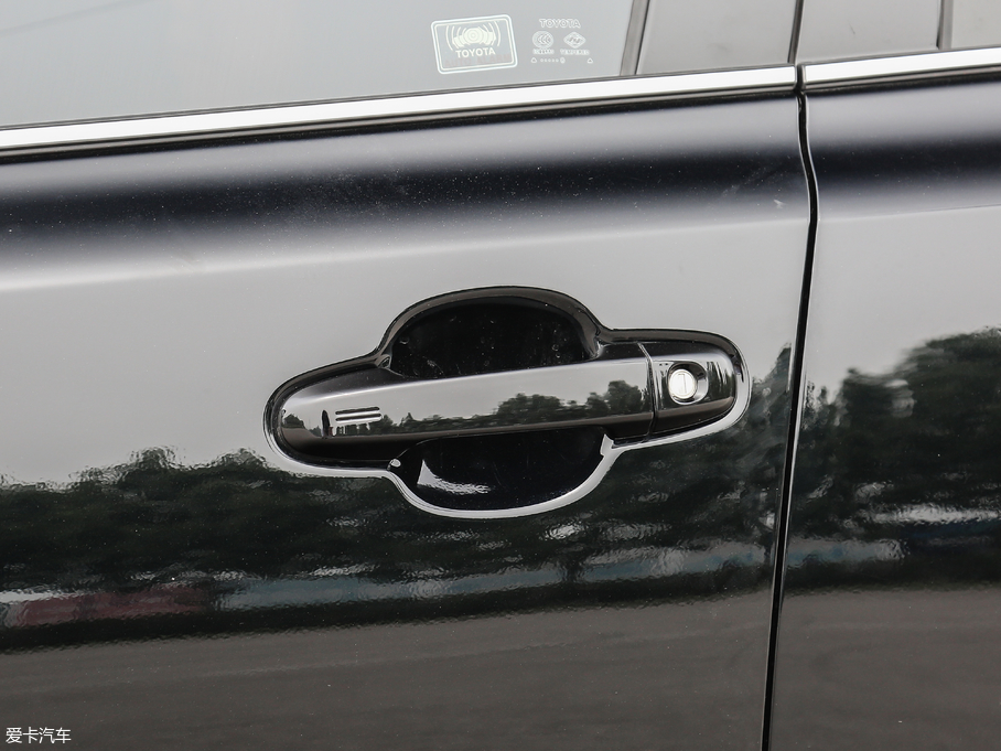 2018SC-HR 2.0L CVTŞ V