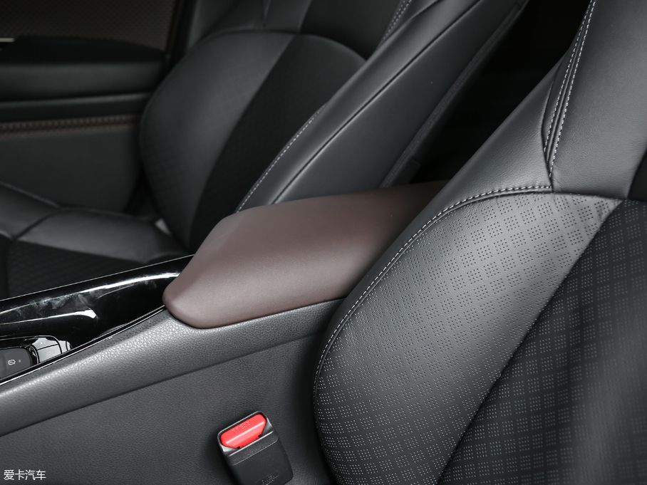 2018SC-HR 2.0L CVTŞ V